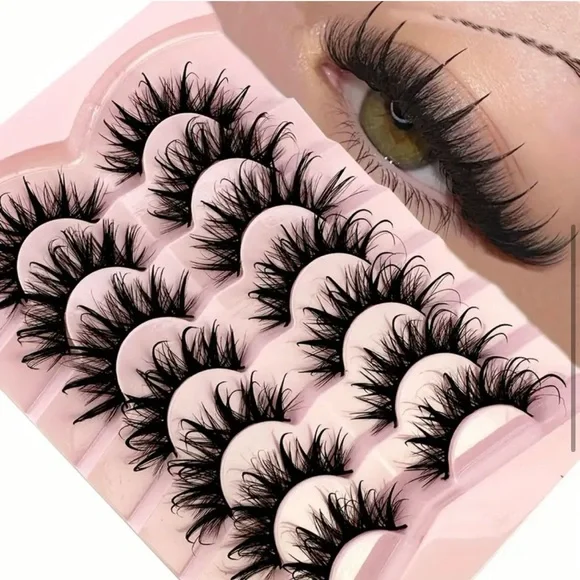 💜 6 Pairs of Fluffy Full 3D Eyelashes 💜 - Picture 2 of 10